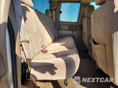 Zdjęcie 10 z 11 samochodu: 2001 GMC SIERRA 1500 VIN:2GTEC19TX51270915 - miniatura