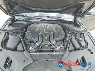 Zdjęcie 11 z 11 samochodu: 2019 BMW M550XI VIN:WBAJB9C58KB464295 - miniatura