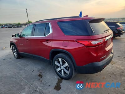 Drugie zdjęcie samochodu z przodu: 2021 CHEVROLET TRAVERSE LT VIN:1GNERHKW5MJ230345 - miniatura
