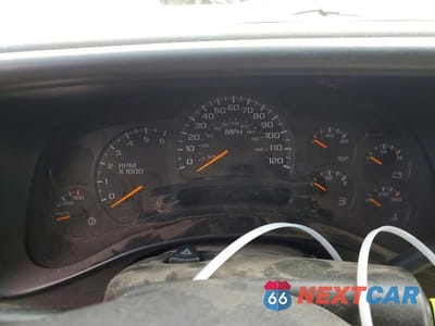 Zdjęcie 9 z 11 samochodu: 2004 GMC SIERRA K2500 CREW CAB VIN:1GTGK23U54F203679 - miniatura