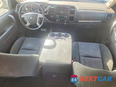 Zdjęcie 8 z 12 samochodu: 2012 GMC SIERRA K1500 SLE VIN:3GTP2VE75CG156952 - miniatura