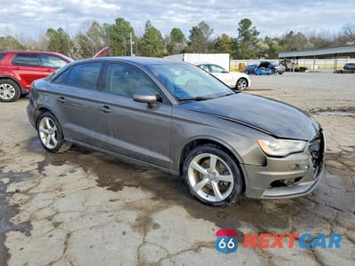 Czwarte zdjęcie samochodu z boku: 2015 AUDI A3 PREMIUM VIN:WAUBFGFF8F1054111 - miniatura