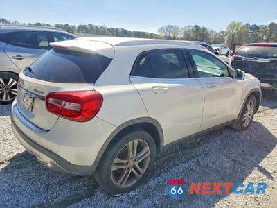 Trzecie zdjęcie samochodu z tyłu: 2017 MERCEDES-BENZ GLA 250 4MATIC VIN:WDCTG4GB9HJ357099 - miniatura