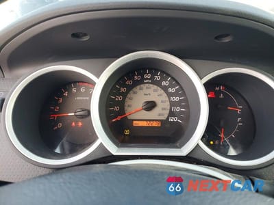 Zdjęcie 9 z 11 samochodu: 2011 TOYOTA TACOMA BASE VIN:5TFNX4CNXBX002963 - miniatura