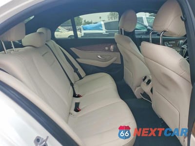 Zdjęcie 10 z 13 samochodu: 2023 MERCEDES-BENZ E 450 4MATIC VIN:W1KZF5KB4PB185398 - miniatura