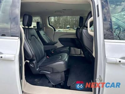 Zdjęcie 7 z 10 samochodu: 2024 CHRYSLER PACIFICA TOURING L VIN:2C4RC1BGXRR116274 - miniatura