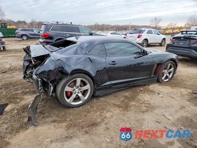 Trzecie zdjęcie samochodu z tyłu: 2010 CHEVROLET CAMARO SS VIN:2G1FT1EW9A9202260 - miniatura