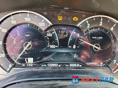 Zdjęcie 9 z 12 samochodu: 2017 BMW 540 XI VIN:WBAJE7C35HG890712 - miniatura