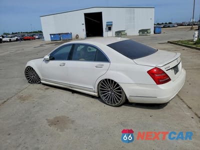 Drugie zdjęcie samochodu z przodu: 2009 MERCEDES-BENZ S 550 VIN:WDDNG71X69A277710 - miniatura