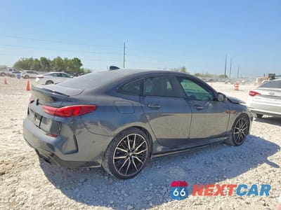 Trzecie zdjęcie samochodu z tyłu: 2021 BMW M235XI VIN:WBA13AL06M7H07680 - miniatura