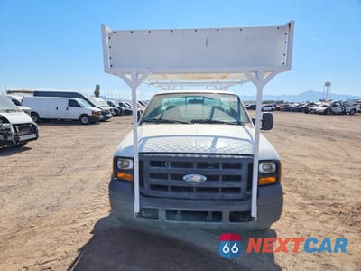 Piąte zdjęcie samochodu w środku: 2007 FORD F250 SUPER DUTY VIN:1FTNF20547EB44336 - miniatura