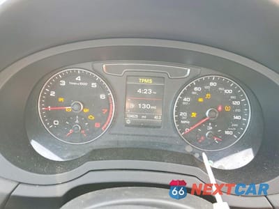 Zdjęcie 9 z 13 samochodu: 2018 AUDI Q3 PREMIUM VIN:WA1ECCFS6JR017187 - miniatura