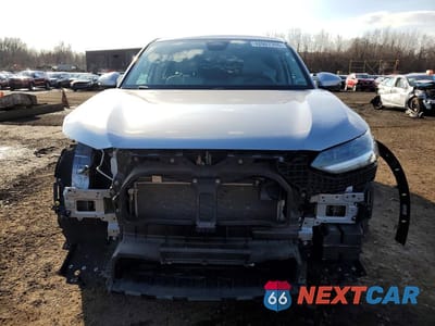 Piąte zdjęcie samochodu w środku: 2023 HONDA HR-V EXL VIN:3CZRZ2H79PM710655 - miniatura