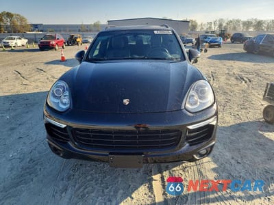 Piąte zdjęcie samochodu w środku: 2018 PORSCHE CAYENNE SE HYBRID PLATINUM VIN:WP1AE2A29JLA72783 - miniatura