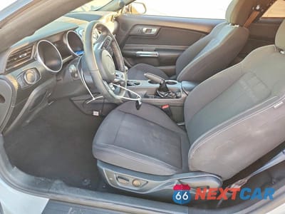 Zdjęcie 7 z 12 samochodu: 2022 FORD MUSTANG VIN:1FA6P8TH7N5144828 - miniatura