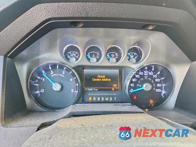Zdjęcie 9 z 13 samochodu: 2014 FORD F250 SUPER DUTY VIN:1FT7W2BT6EEA51934 - miniatura