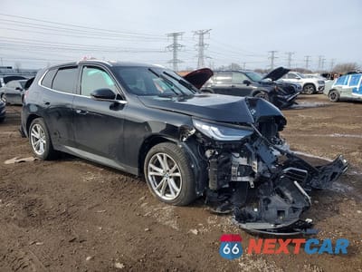 Czwarte zdjęcie samochodu z boku: 2025 BMW X3 30 XDRIVE VIN:5UX53GP03S9Z98802 - miniatura