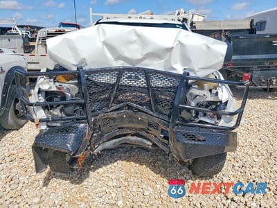 Piąte zdjęcie samochodu w środku: 2021 FORD F350 SUPER DUTY VIN:1FDRF3F64MED51405 - miniatura