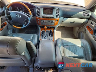 Zdjęcie 8 z 13 samochodu: 2006 LEXUS LX 470 BASE VIN:JTJHT00W464011385 - miniatura