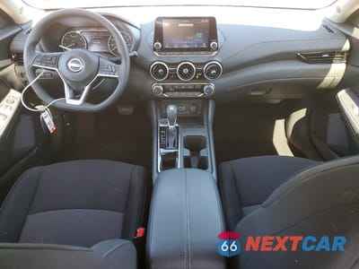 Zdjęcie 8 z 13 samochodu: 2025 NISSAN SENTRA SV VIN:3N1AB8CV6SY396662 - miniatura
