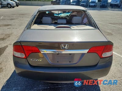 Zdjęcie 6 z 12 samochodu: 2010 HONDA CIVIC EX VIN:19XFA1F83AE062916 - miniatura