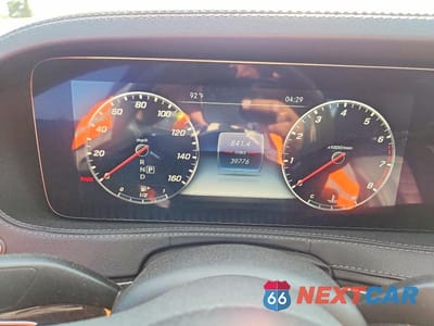 Zdjęcie 9 z 12 samochodu: 2019 MERCEDES-BENZ S 560 VIN:WDDUG8DB4KA482496 - miniatura