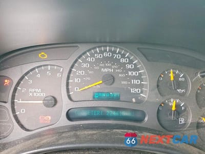 Zdjęcie 9 z 11 samochodu: 2003 GMC NEW SIERRA K1500 VIN:1GTEK19T13E325671 - miniatura