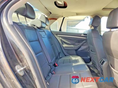 Zdjęcie 10 z 11 samochodu: 2005 VOLKSWAGEN NEW JETTA 2.5L OPTION PACKAGE 1 VIN:3VWSF71K85M611315 - miniatura