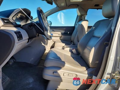 Zdjęcie 7 z 12 samochodu: 2016 HONDA ODYSSEY EXL VIN:5FNRL5H66GB094272 - miniatura