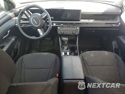Zdjęcie 8 z 12 samochodu: 2025 HYUNDAI TUCSON SE VIN:5NMJA3DE3SH555570 - miniatura
