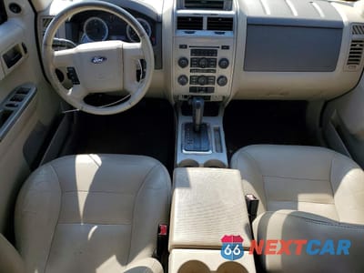 Zdjęcie 8 z 13 samochodu: 2008 FORD ESCAPE XLT VIN:1FMCU93118KE11977 - miniatura