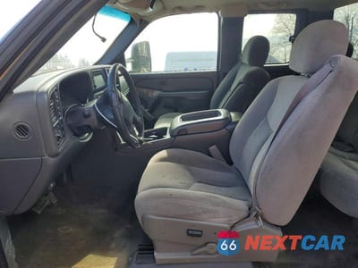 Zdjęcie 7 z 12 samochodu: 2004 CHEVROLET SILVERADO K1500 VIN:1GCEK19T84E272372 - miniatura
