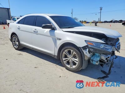 Czwarte zdjęcie samochodu z boku: 2018 FORD TAURUS SE VIN:1FAHP2D86JG138103 - miniatura