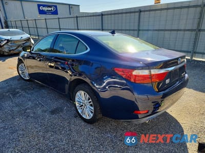 Drugie zdjęcie samochodu z przodu: 2013 LEXUS ES 350 BASE VIN:JTHBK1GG0D2018907 - miniatura