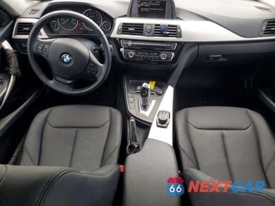 Zdjęcie 8 z 12 samochodu: 2017 BMW 320 I VIN:WBA8A9C56HK619873 - miniatura