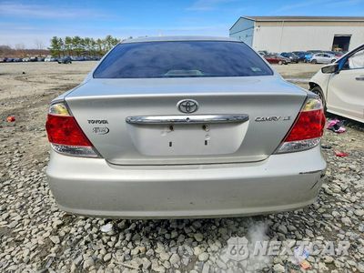 Zdjęcie 6 z 11 samochodu: 2006 TOYOTA CAMRY LE VIN:4T1BE32K06U136944 - miniatura