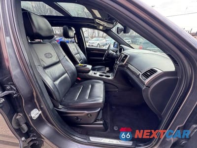 Zdjęcie 9 z 10 samochodu: 2018 JEEP GRAND CHEROKEE OVERLAND VIN:1C4RJFCGXJC309927 - miniatura