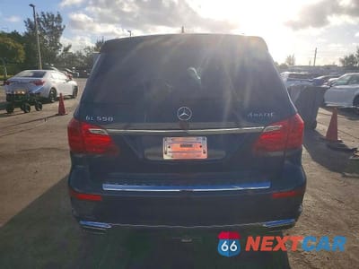 Zdjęcie 6 z 13 samochodu: 2015 MERCEDES-BENZ GL 550 4MATIC VIN:4JGDF7DE6FA483247 - miniatura