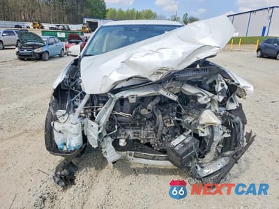 Piąte zdjęcie samochodu w środku: 2020 MITSUBISHI OUTLANDER SE VIN:JA4AD3A3XLZ033763 - miniatura