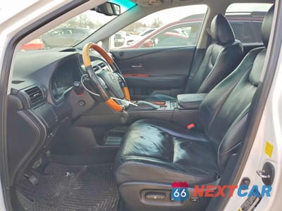 Zdjęcie 7 z 13 samochodu: 2011 LEXUS RC 350 VIN:2T2BK1BA5BC090295 - miniatura