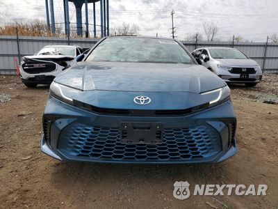 Piąte zdjęcie samochodu w środku: 2025 TOYOTA CAMRY XSE VIN:4T1DBADK0SU518999 - miniatura