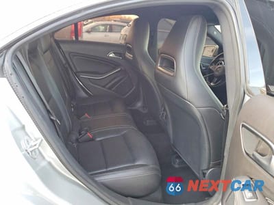 Zdjęcie 10 z 12 samochodu: 2018 MERCEDES-BENZ CLA 250 VIN:WDDSJ4EB6JN505803 - miniatura