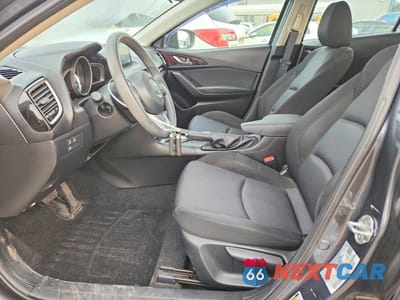 Zdjęcie 7 z 14 samochodu: 2016 MAZDA 3 SPORT VIN:3MZBM1K7XGM311002 - miniatura