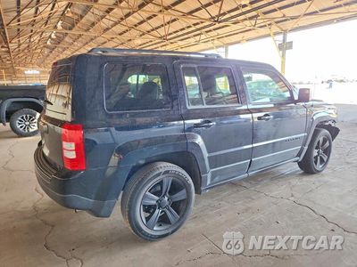 Trzecie zdjęcie samochodu z tyłu: 2015 JEEP PATRIOT LATITUDE VIN:1C4NJRFB4FD370336 - miniatura