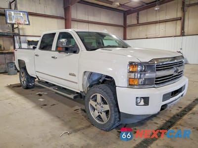 Czwarte zdjęcie samochodu z boku: 2016 CHEVROLET SILVERADO K2500 HIGH COUNTRY VIN:1GC1KXE88GF213310 - miniatura