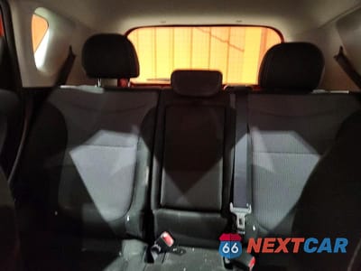 Zdjęcie 10 z 13 samochodu: 2019 KIA SOUL + VIN:KNDJP3A55K7640100 - miniatura