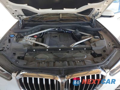 Zdjęcie 11 z 11 samochodu: 2021 BMW X5 SDRIVE 40I VIN:5UXCR4C04M9G39054 - miniatura