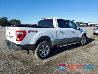 Trzecie zdjęcie samochodu z tyłu: 2022 FORD F150 SUPERCREW VIN:1FTFW1E52NFC27584 - miniatura