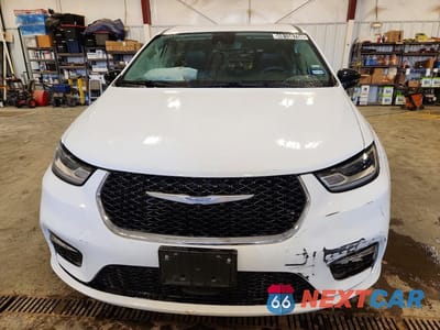 Piąte zdjęcie samochodu w środku: 2024 CHRYSLER PACIFICA TOURING L VIN:2C4RC1BGXRR168066 - miniatura