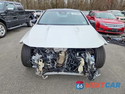 Piąte zdjęcie samochodu w środku: 2024 MERCEDES-BENZ CLA 250 4MATIC VIN:W1K5J4HBXRN452124 - miniatura